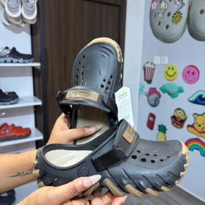 Black/Brown Echo Crocs