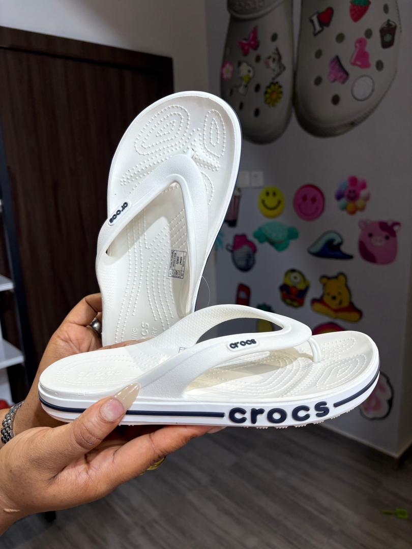 White Bayaband Slippers